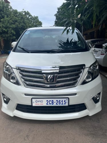 Toyota alphard 2010