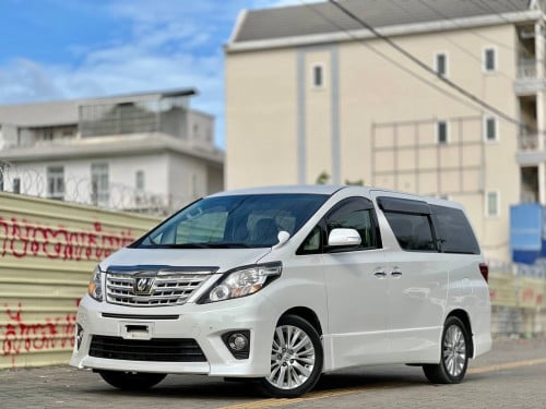 TOYOTA ALPHARD 2013 FULL 3DOOR AUTO VVIP