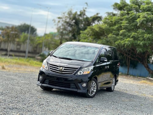 TOYOTA ALPHARD 2014 FULL 3 DOOR AUTO