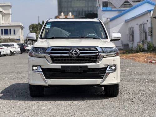 TOYOTA LAND CRUISER 2012 Up 2021 Full option