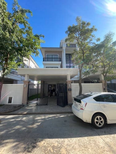 Twin villa for rent 1,200$/month