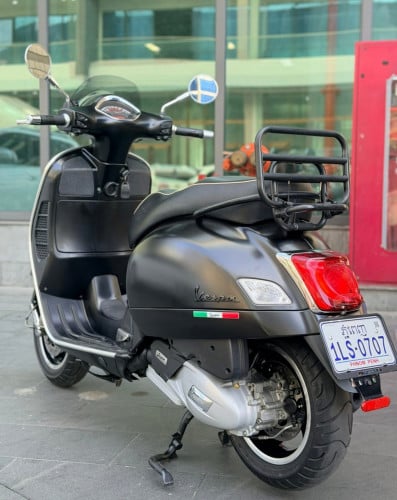 Vespa GTS 155cc 2021