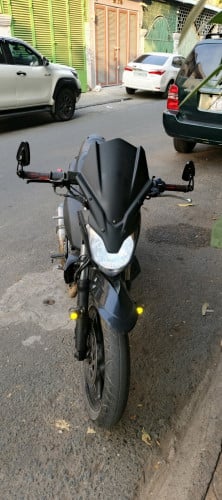 Yamaha FZ 153cc ឆ្នាំ ផលិត 2014 មានកាតគ្រីស្លាកលេខ ដូចក្នុងរូប
