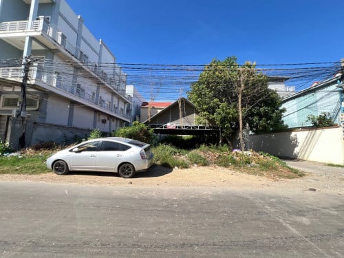 ដីសម្រាប់ជួលខណ្ឌសែនសុខ  គោកឃ្លាំង