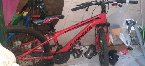 កង់លក់ខាតជិតពាក់កណ្តាល