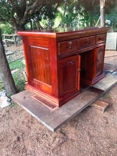 ឈឺស្ងួតមិនប្រេះ