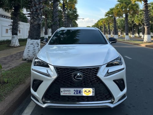 ឡានប្រើផ្ទាល់បងបង