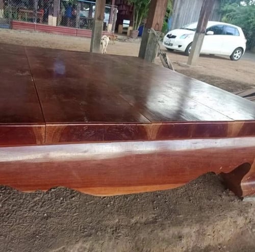 លក់គ្រែ ងឿ ឈើធ្នុង