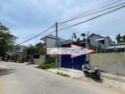 ផ្ទះលក់ទីតាំងមុខវិទ្យាល័យព្រែកឯង