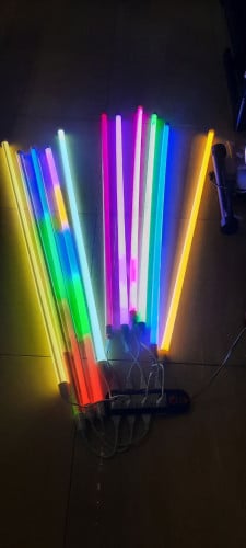 អំពូលពណ៌ ប្រវែង ១ម ២តឹក សុីភ្លើងតិច ការពារទឹក មិនងាយបែក