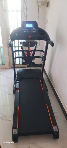 ម៉ាស៊ីនរត់ហាត់ប្រាណ