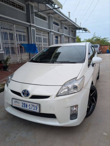 ចង់លក់010 option 3 ឡានជីះរាល់ថ្ងៃ