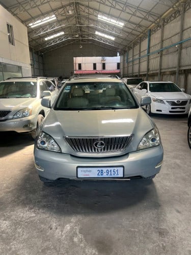 ឆ្នាំខ្ពស់​05​H/F ប៉ុង1 R330 ពណ៌ផ្សែងបារី​ ឯកសាគ្រប់