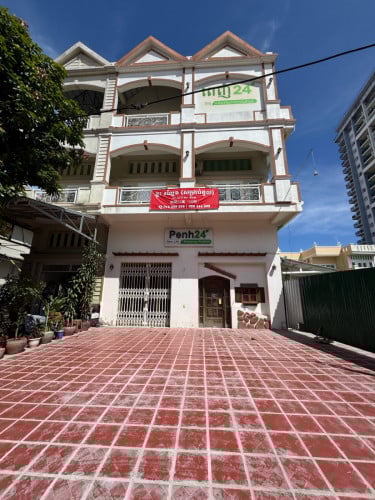 ផ្ទះ2ល្វែងសម្រាប់ជួល