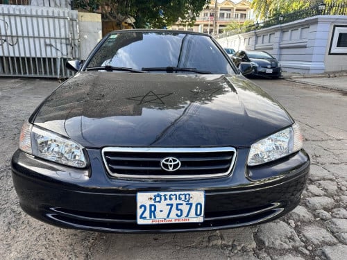 ឆ្នាំ2000ឡានស្អាតរៀបចំរួចរាល់ធានាម៉ាសុីនប្រអប់លេខ