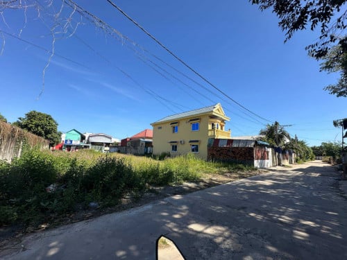 ដីលក់បន្ទាន់ ផ្លូវមុខ5m , ផ្លូវក្រោយ5m ខណ្ឌព្រែកព្នៅ