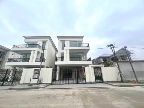 វីឡាចាស្មីនណាម៉ូឌើនសម្រាប់លក់ | Jasmina Modern Villa For Sale