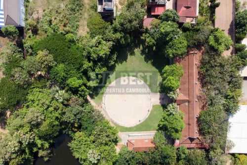 ដីលក់ក្នុងក្រុងសៀមរាប ៣ហិចតា សង្កាត់ស្វាយដង្គំ /Land for Sale in Siem Reap