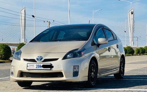 ឡានលក់ Prius 2010 Options 4 Solar