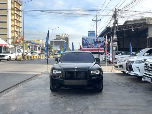 ស្តុកថ្មី ROLLS ROYCE Ghost Series ||ឡាននៅថ្មីដូចខ្លាញ់គោម្ចាស់ដើមទី 1 ( គីឡូតិច )