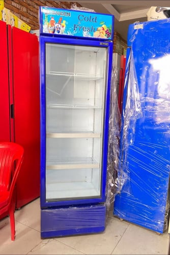 ទូក្លាស្សេ១តឹកស្អាតSanden 2m62