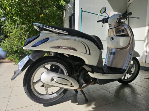 លក់ Scoopy 013