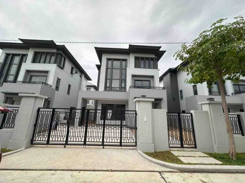 🏠វីឡាឃ្វីAសម្រាប់ (លក់បន្ទាន់) នៅបុរីជីបម៉ុងផាកលែន 6A