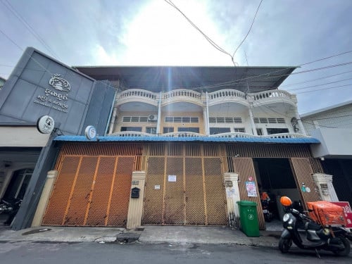 🏡ផ្ទះអាជីវកម្មសម្រាប់ជួល | Shophouse for Rent