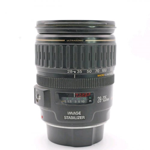 លក់ឡេន Wide Zoomបានជិតឬឆ្ងាយ CANON EF 28-135mm IS មានទប់លំនឹង
