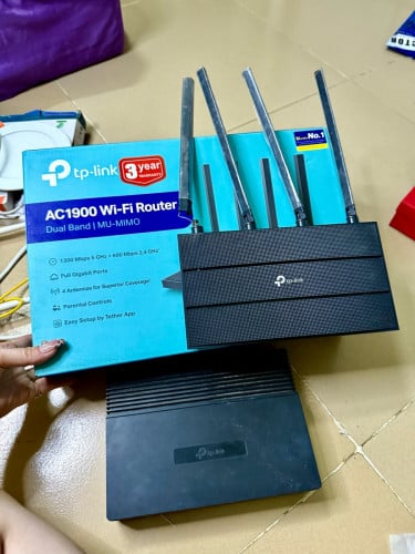 លក់wifi Router tip-link archerC80 នឹងLink 8port TL SG108លក់ខាត់