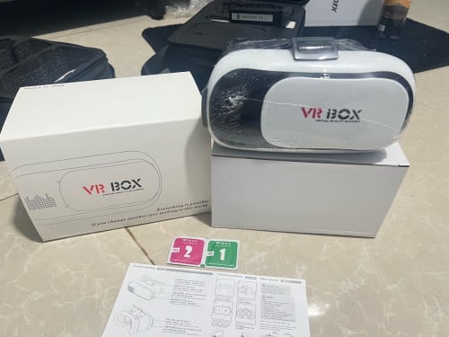 10$ Vr box