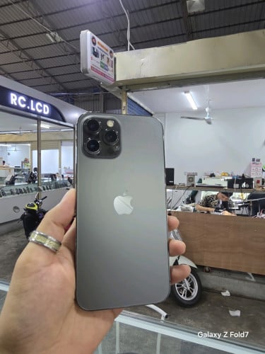 12ProMax 128G សំណុំសុីនណែន