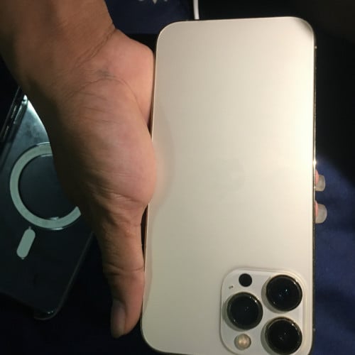 13promax440$ថ្មហ្ស៊ីនកាំមេរ៉ាមុខក្រោយស្អាតនៅស្គែនអេក្រង់ស៊ីន