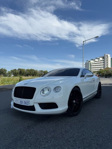 Bentley Continental GT 2013