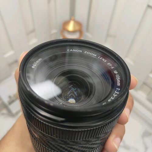 Canon EF-S 18-135mm STM f/3.5-5.6 ជាប្រភេទ Lens zoom សំរាប់ Canon Crop Sensor
