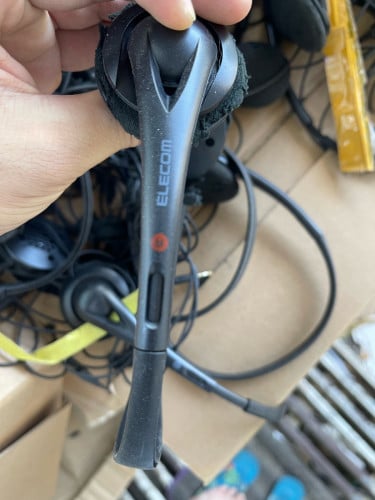 Head phone elecom Japan 1= 0,5$