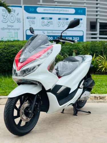 Honda PCX 020 សោស្មាតឃីកម្លាំង150cc ម៉ាស៊ីនតាន់ហាប់នែនស្ថាត់សំណុំហ្សីនជិះស្រួលមិនលាន់មិនហុយមានពន្ធ