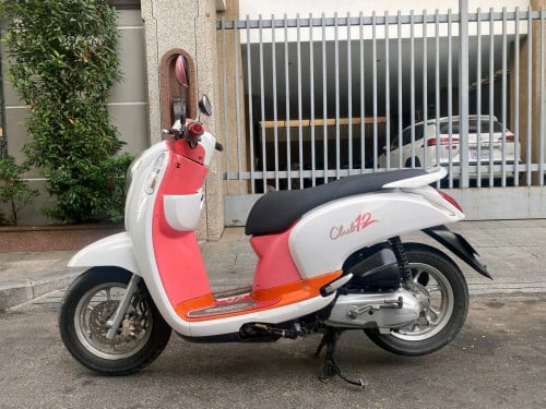 Honda scoopy