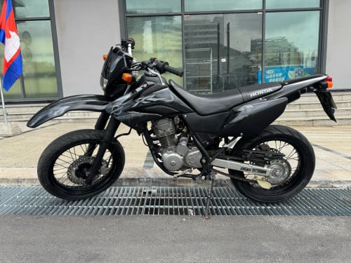 Honda XR230