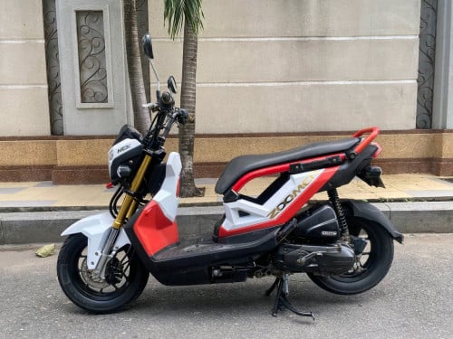 Honda zoomer x