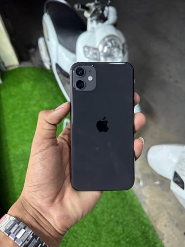 iPhone 11