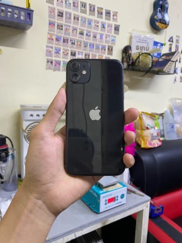 iPhone 11 64G សានុំ