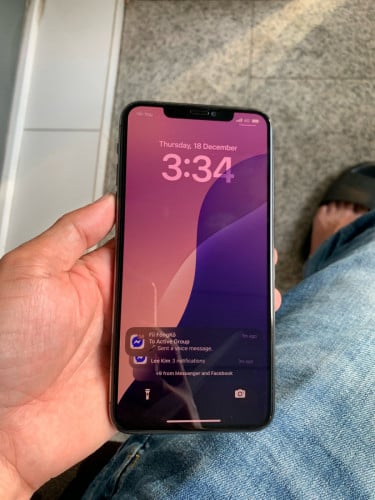 iPhone 11 Pro Max 160$