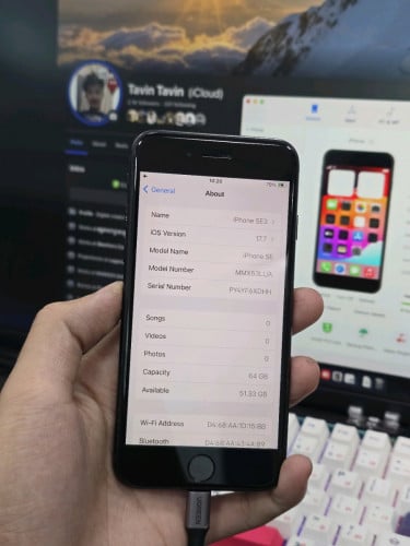 iPhone SE3 3rd 2022 សំណុំស៊ីនណែន