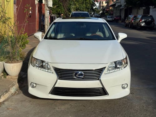 Lexus ES300h Full Premium 013 ឡានកាលី​