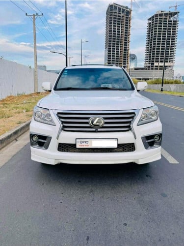 Lexus LX 570 2008 up 2015 V8 សាំង full option