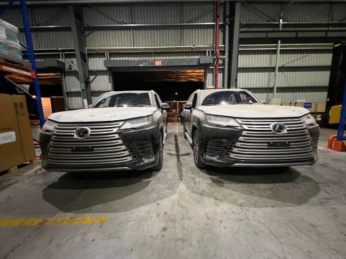 Lexus LX600 2025