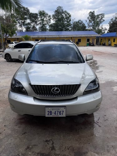 Lexus RX 330 P2