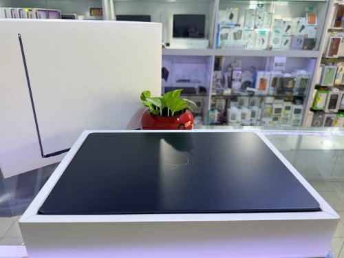 MacBook Air M4 15” 512