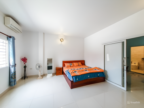 Modern studio room apartment for rent in BKK3